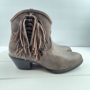 Ariat Duchess Women's Size 8B Western Cowboy Fringe Suede Tan Boot